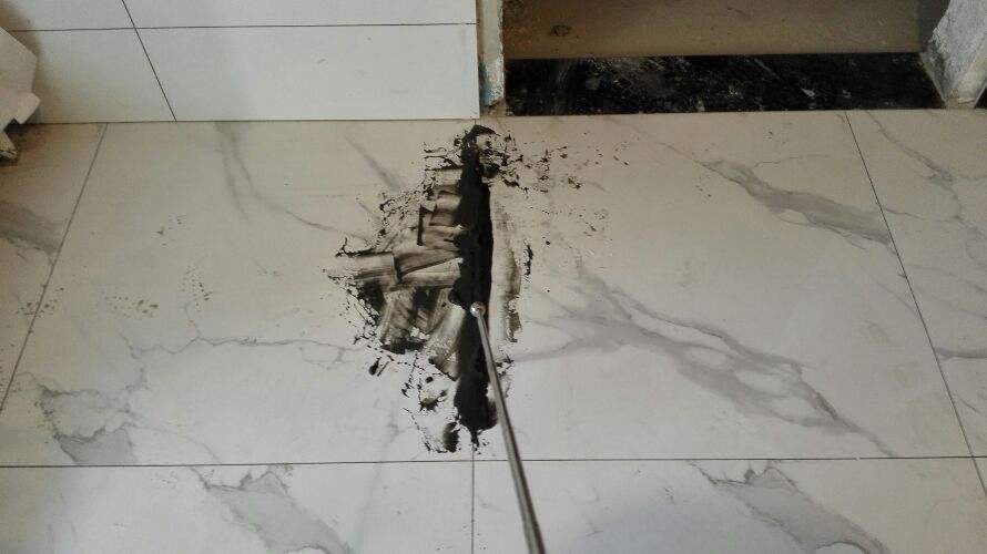 瓷砖地面空鼓怎么处理方法图解大全视频(瓷砖地面空鼓怎么处理方法图解大全视频教学) 瓷砖地面空鼓怎么处理方法图解大全视频(瓷砖地面空鼓怎么处理方法图解大全视频教学)